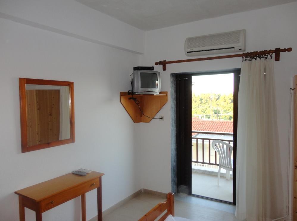 Chris Apartments Metamorfosi  Phòng bức ảnh
