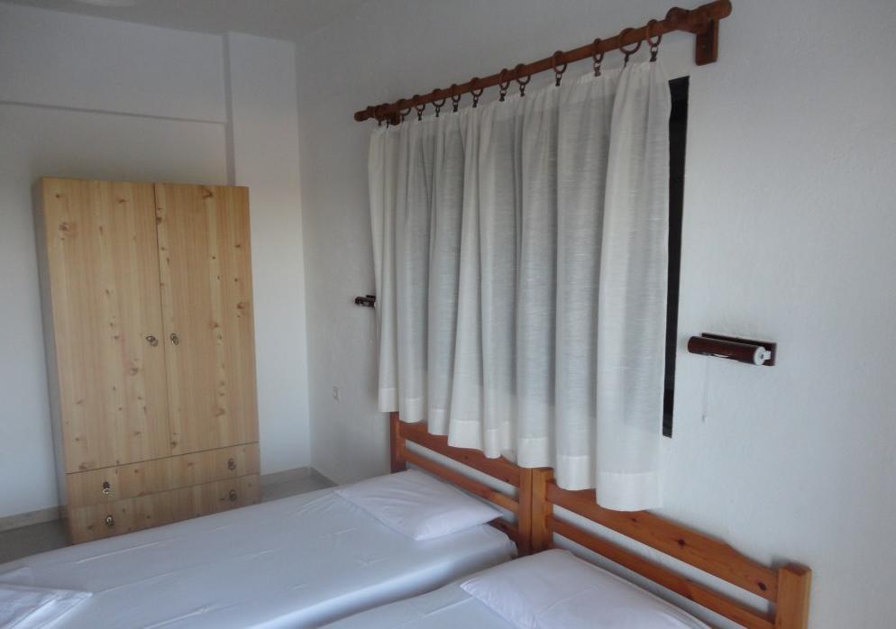 Chris Apartments Metamorfosi  Ngoại thất bức ảnh
